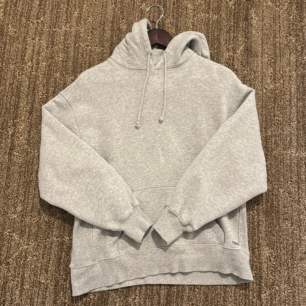Aritzia TNA hoodie
